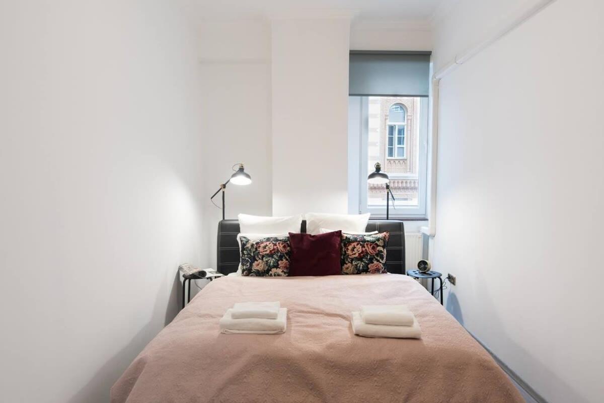 Apartament Ultra Large With Ac And Balcony Budapeszt